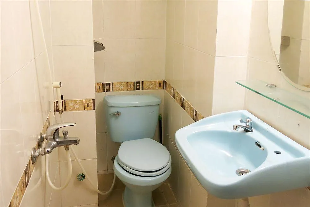 Banana Leaf Hotel Ho Chi Minh City 2*,  Vietnam